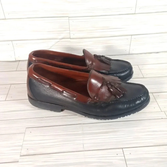 Allen Edmond men's 11 loafer Nashua black n brown tassel kitties slip on - Picture 1 of 8